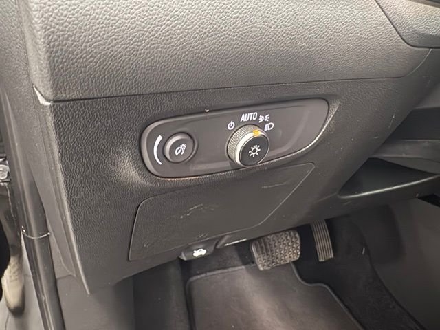 Used 2025 Black Buick Preferred image 15