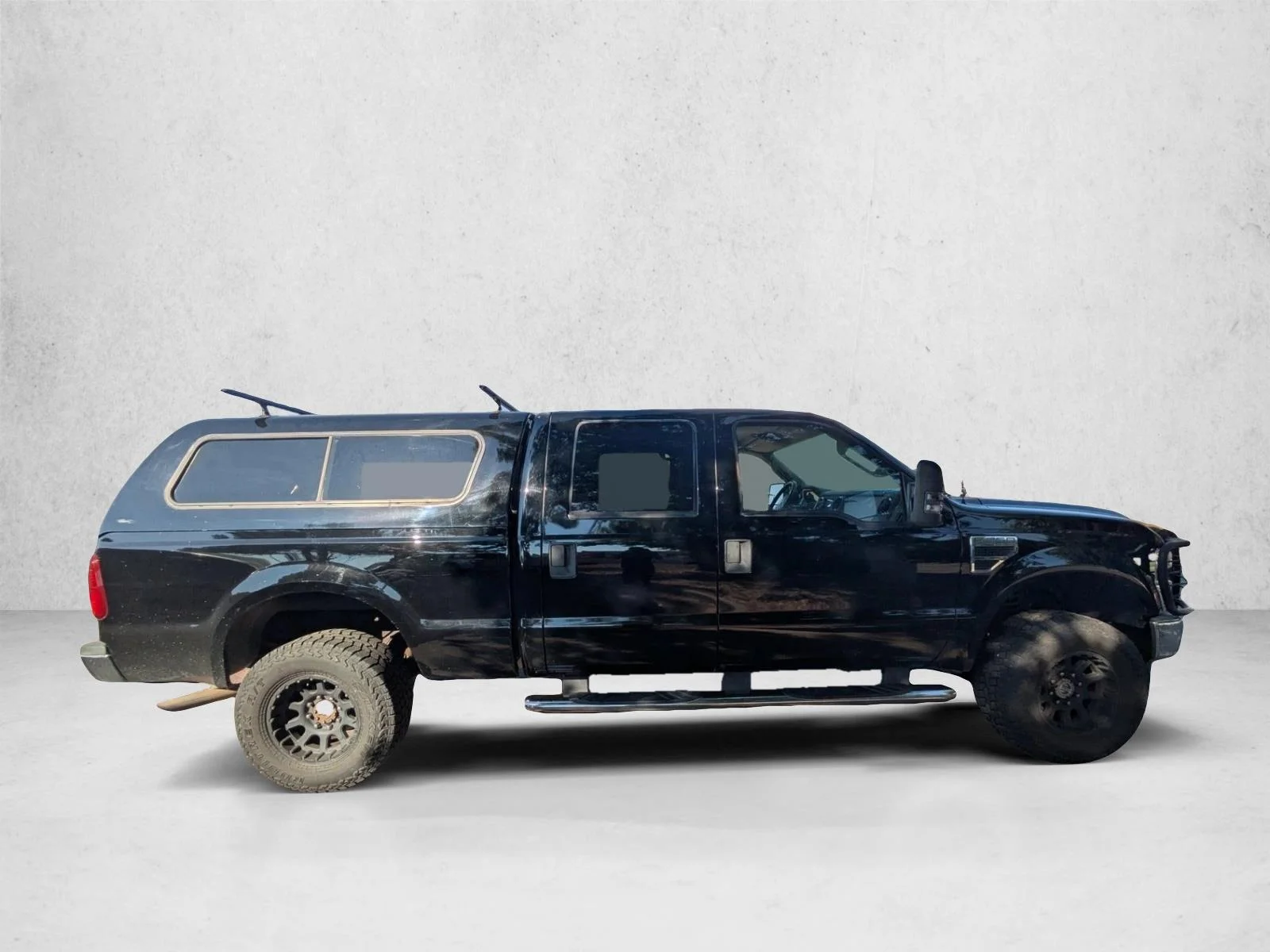 Used 2009 Black Clearcoat Ford XLT image 4