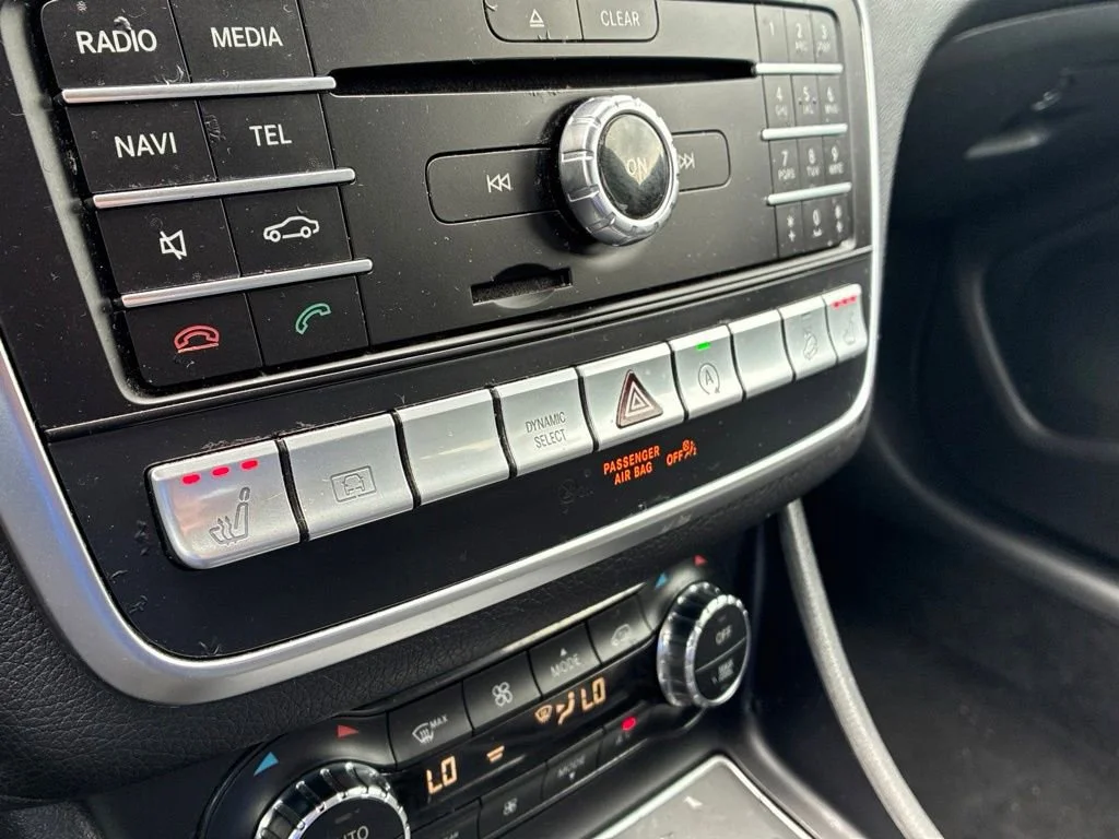 Used 2019  Mercedes-Benz GLA 250 image 29
