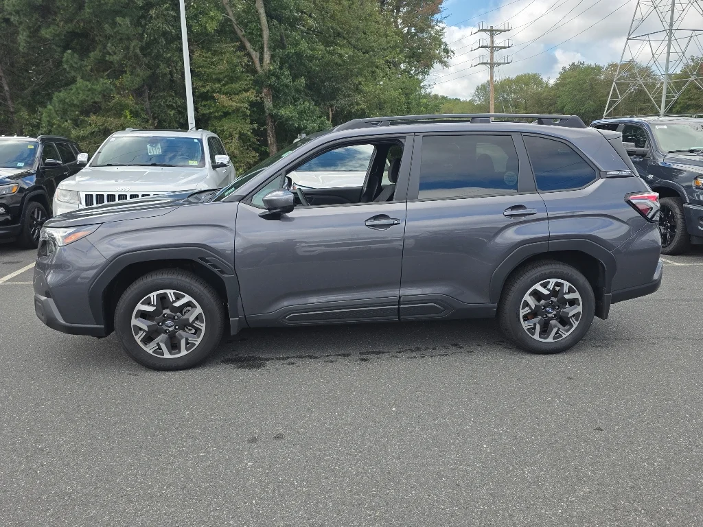 Used 2026 Magnetite Gray Metallic Subaru Premium image 10