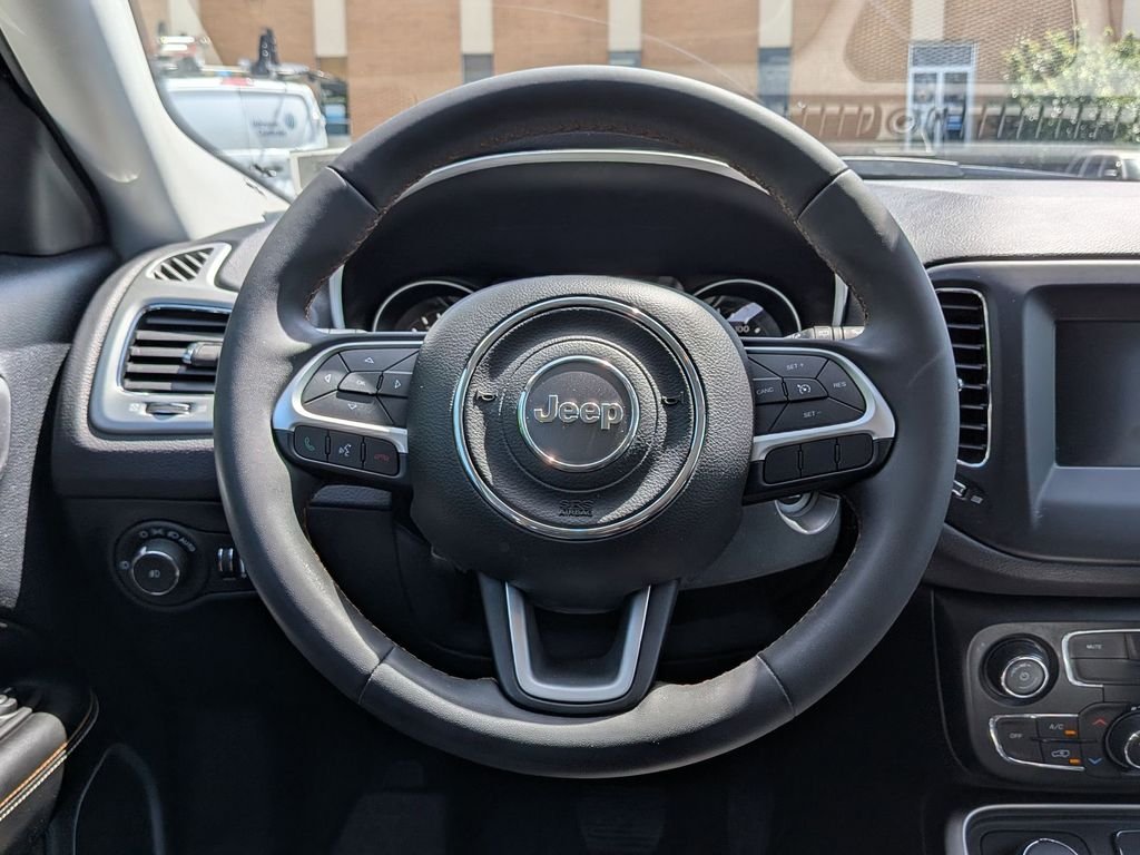 Used 2021 Blue Jeep Latitude image 13