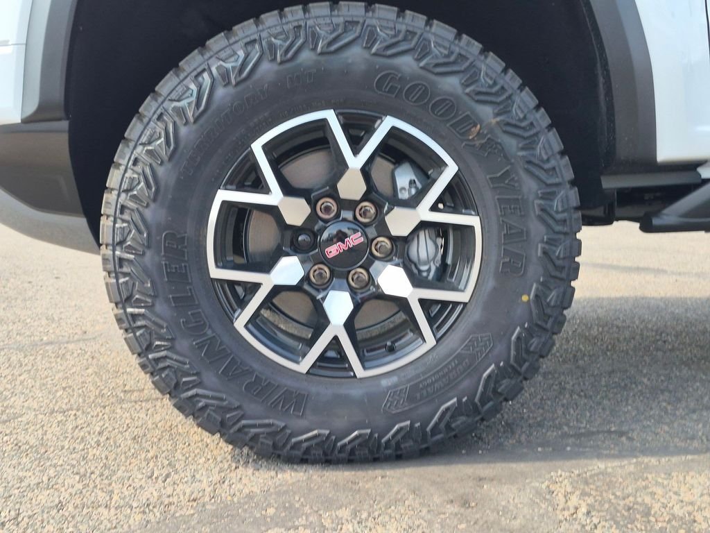 New 2026 Summit White GMC 4WD AT4X image 26