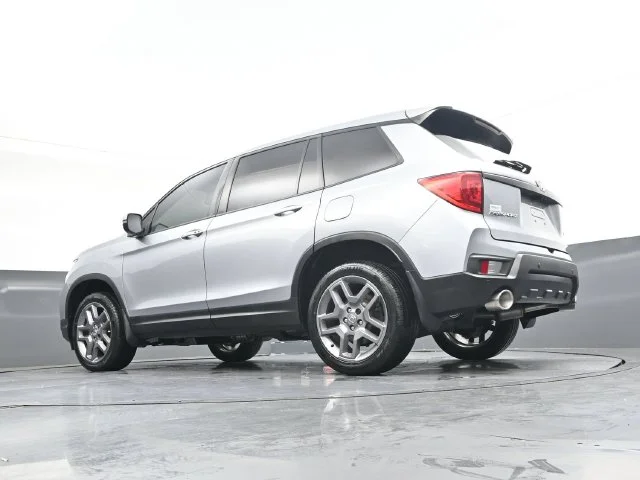 Used 2023 Lunar Silver Metallic Honda EX-L image 33