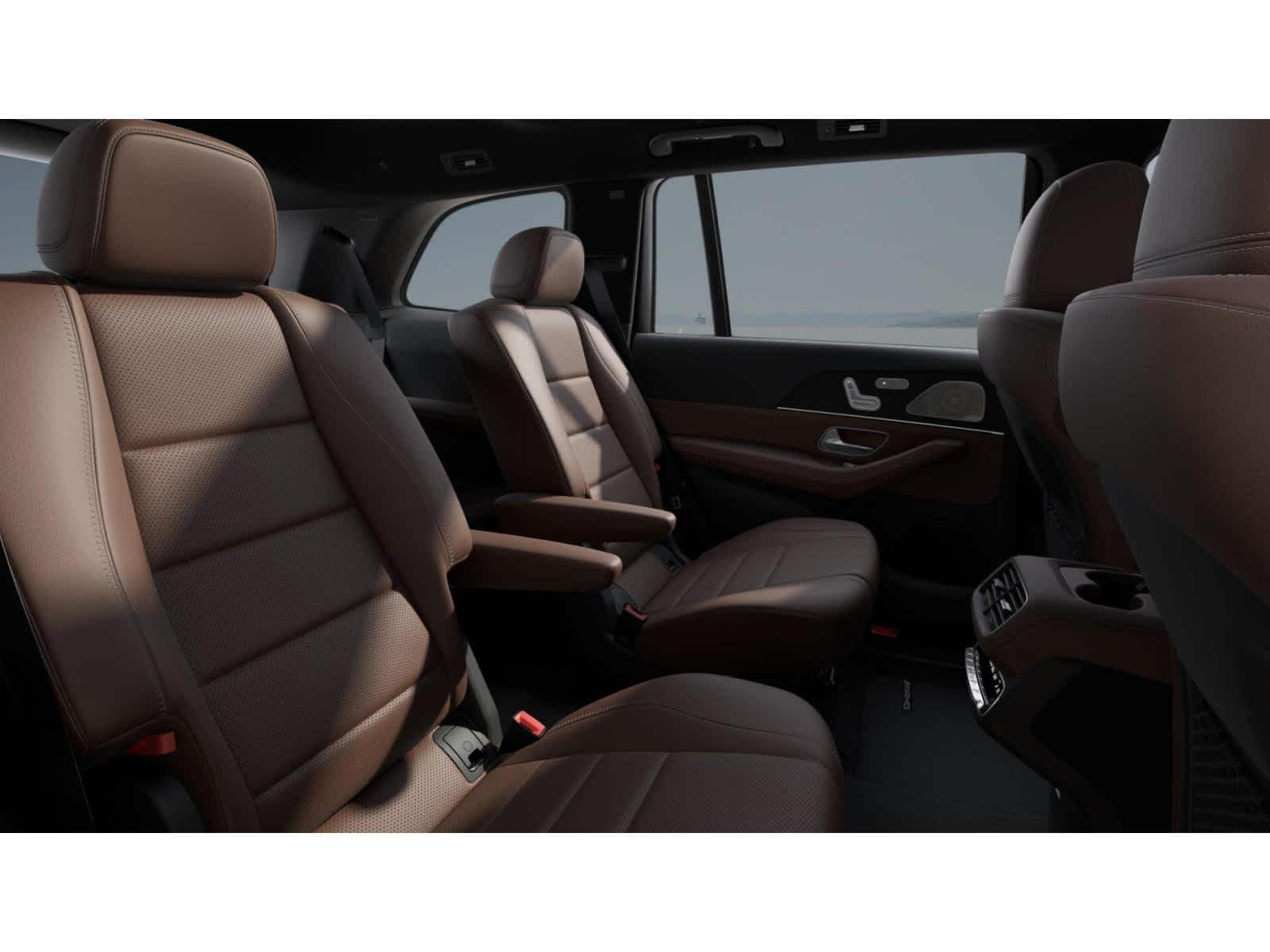 New 2027 Polar White Mercedes-Benz GLS 450 image 4