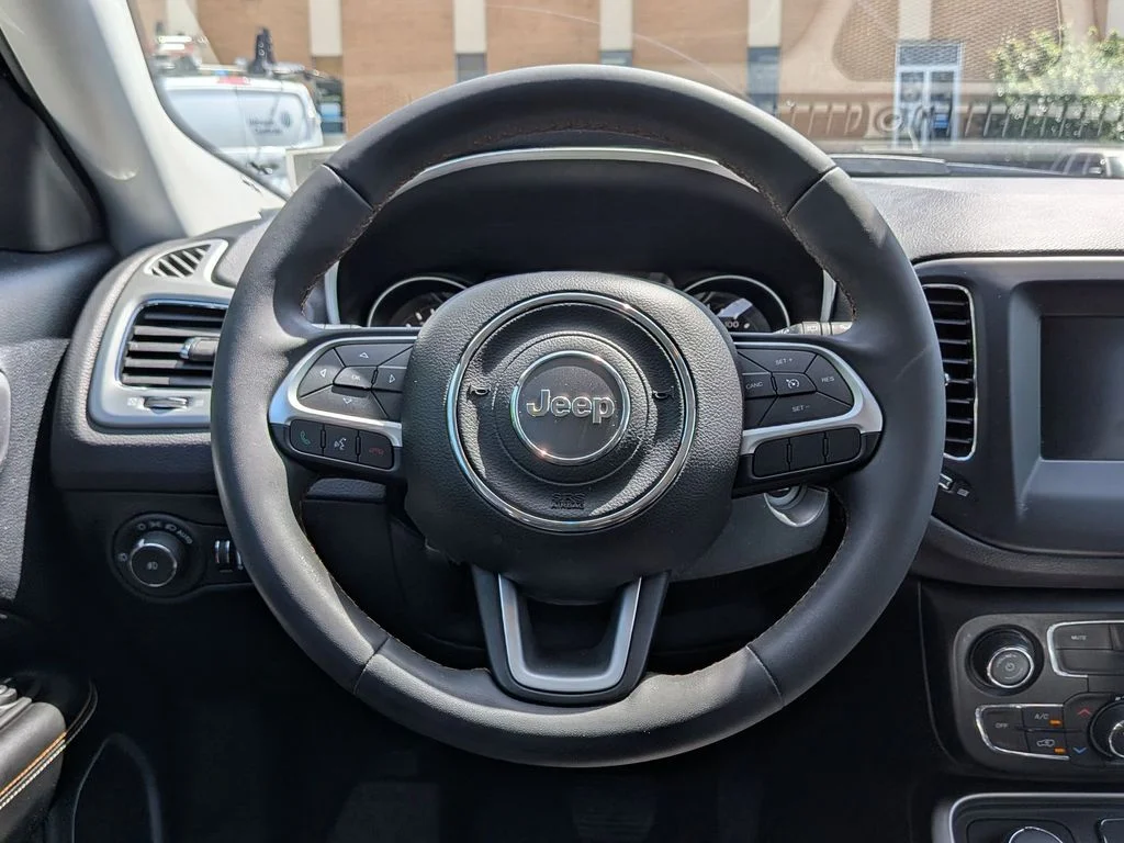 Used 2021 Blue Jeep Latitude image 13