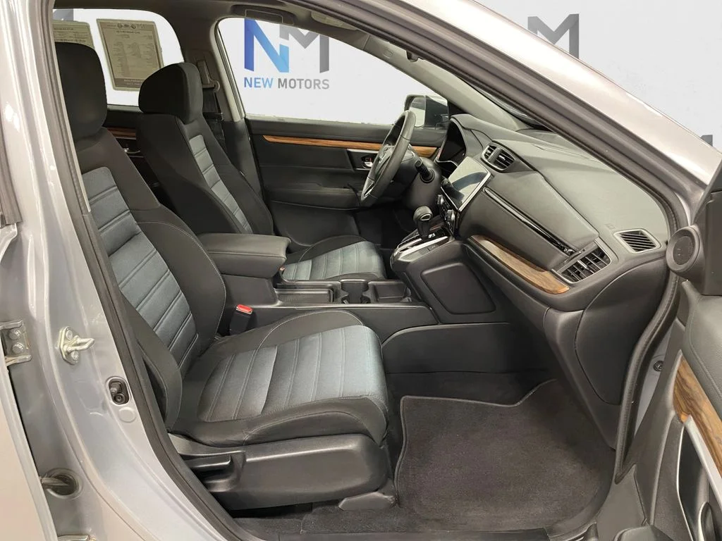 Used 2017 Silver Honda EX image 15