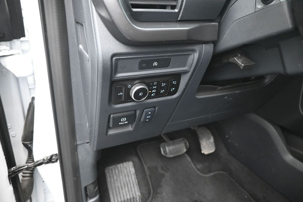 Used 2025 White Ford Tremor image 13