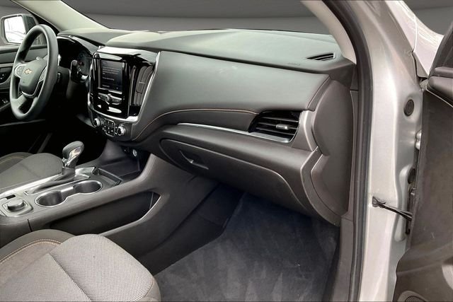 Used 2021 Silver Chevrolet LS image 14
