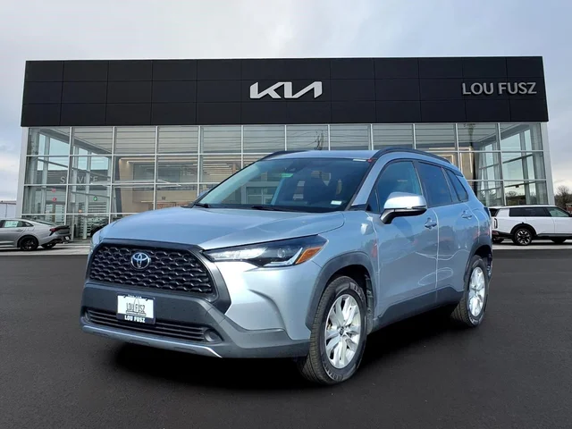 2022 Toyota Corolla Cross LE