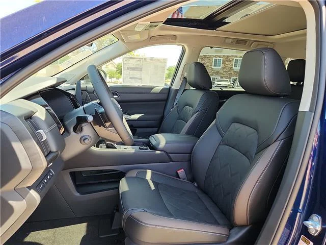 New 2026 RCJ Deep Ocean Nissan Platinum 4x4 image 9