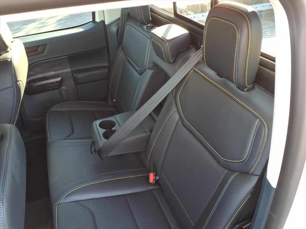 2025 FORD MAVERICK - Image 30