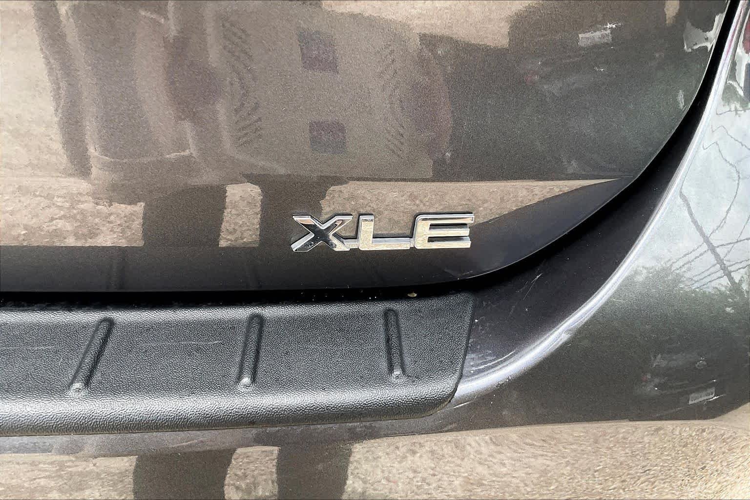 Used 2023 Magnetic Gray Metallic Toyota XLE image 8