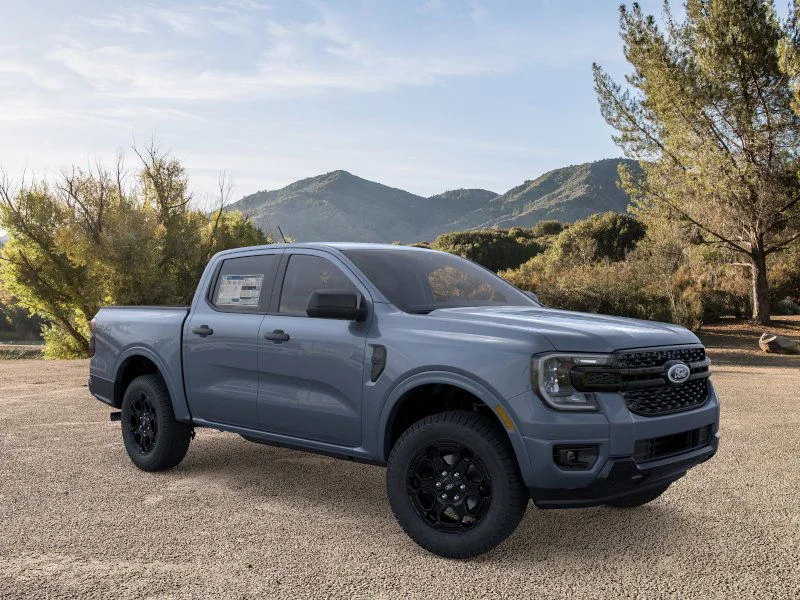 New 2025 Azure Gray Metallic Tri-coat Ford XLT image 7