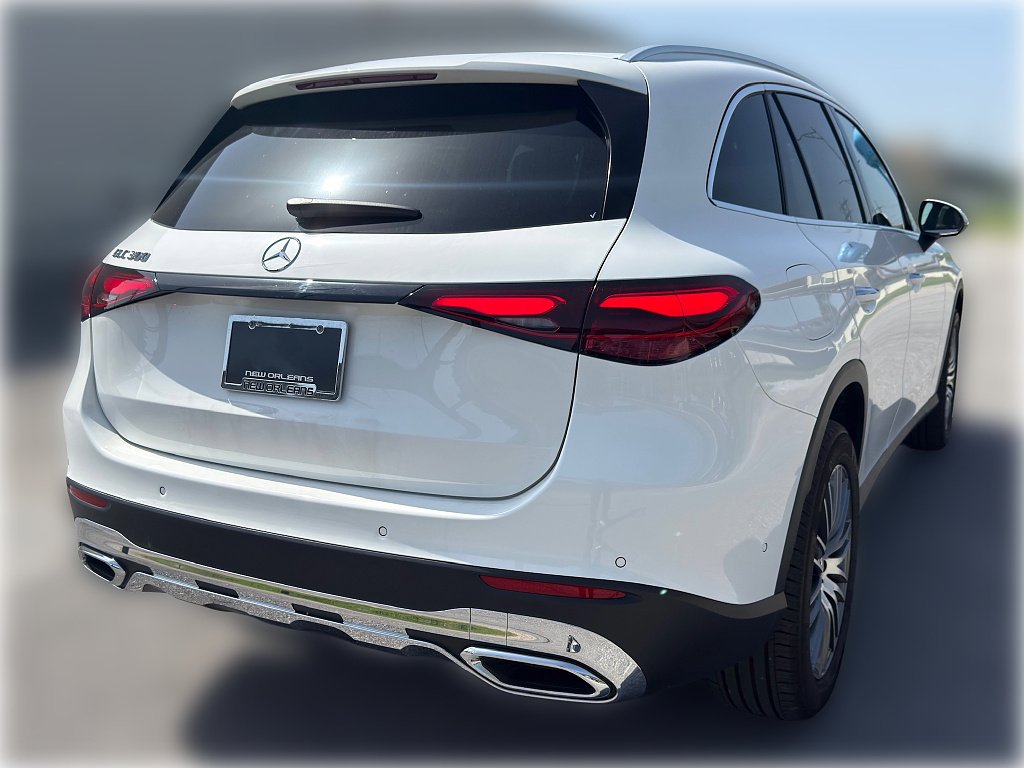2025 Mercedes-Benz GLC Base - Photo 9