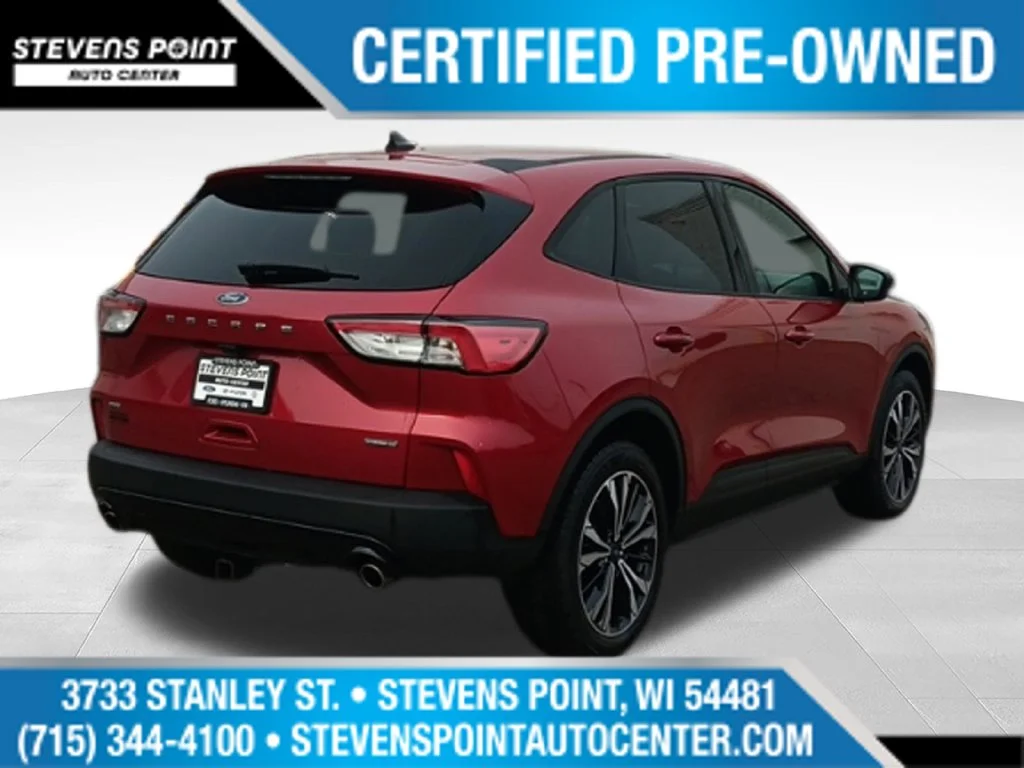 Used 2021 Rapid Red Metallic Tinted Clearcoat Ford SE image 11