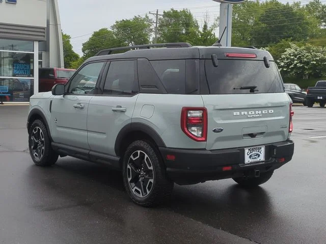 Used 2021 Green Ford Outer Banks image 11