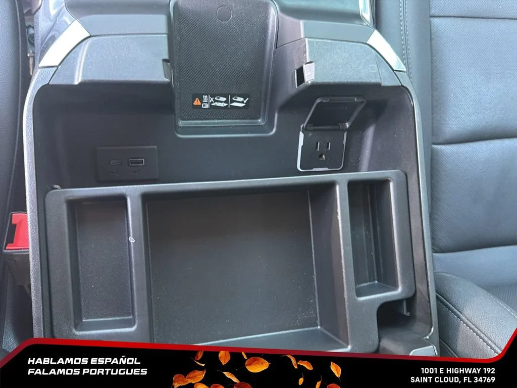 Used 2024 Sterling Metallic GMC SLT image 20