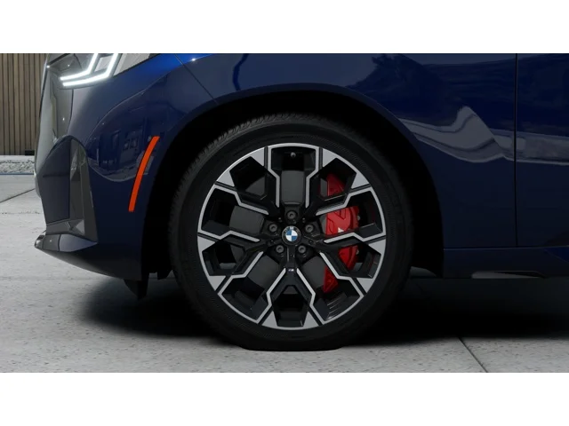 New 2026  BMW M50 xDrive image 7