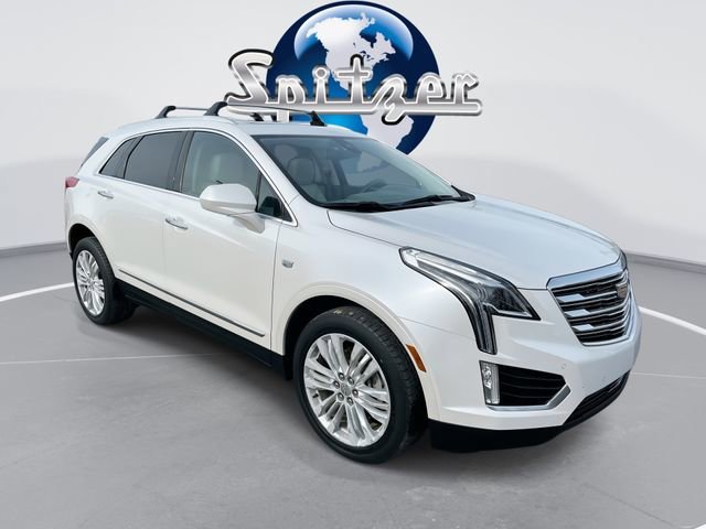 2017 Cadillac XT5 AWD Premium Luxury's photo