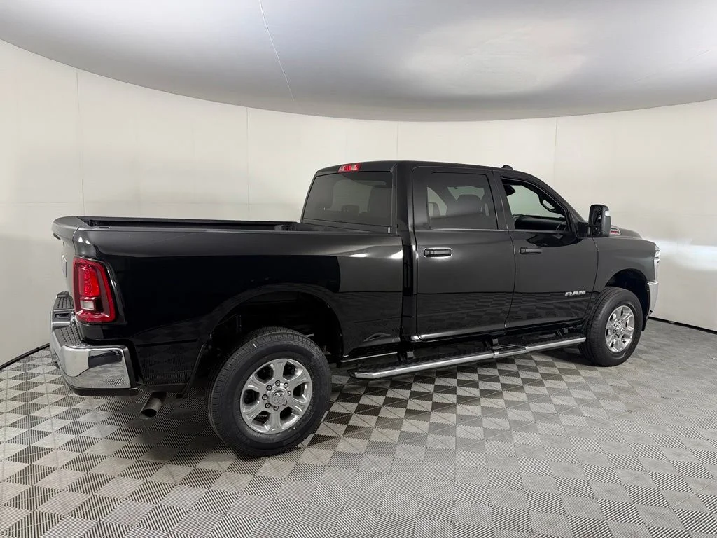Certified Used 2025 Black Ram Big Horn image 7