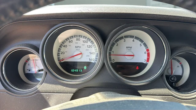Used 2010 Yellow Dodge R/T image 21
