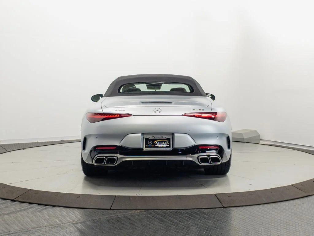 Certified Used 2025 MANUFAKTUR Cirrus Silver MAGNO Mercedes-Benz SL 63 AMG® image 30