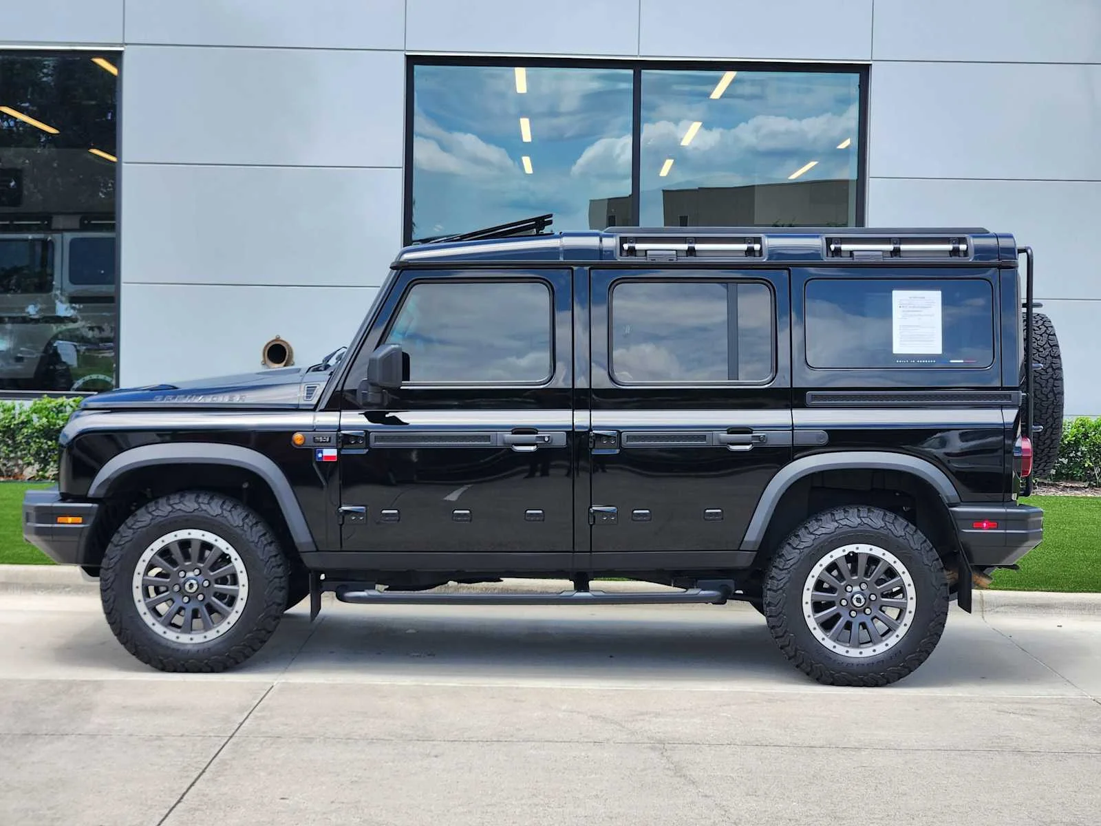 Used 2025 Inky Black INEOS Fieldmaster Edition image 4