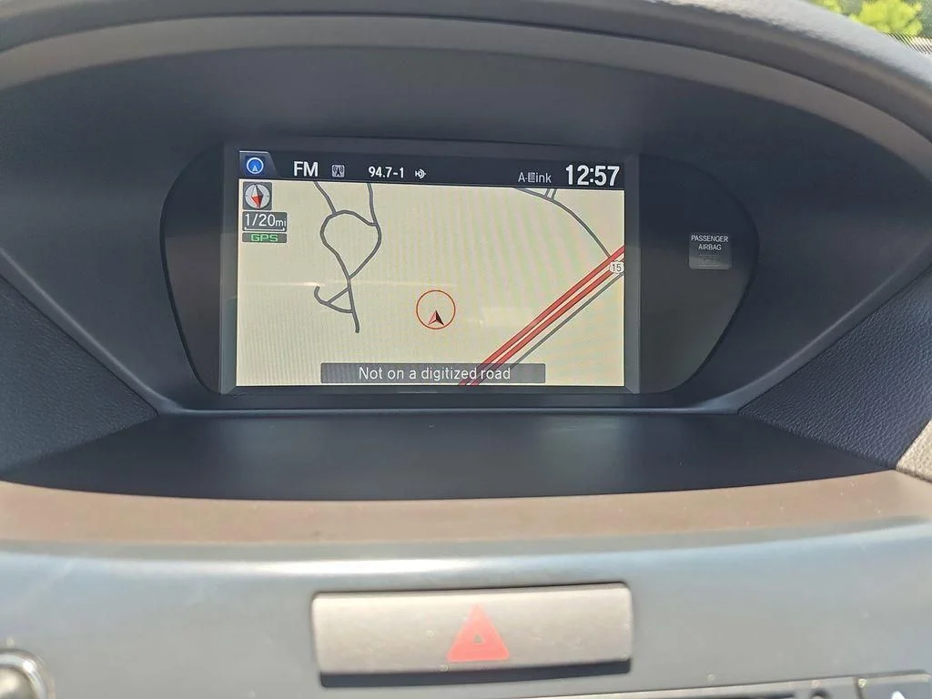 Used 2015  Acura V6 Tech image 21