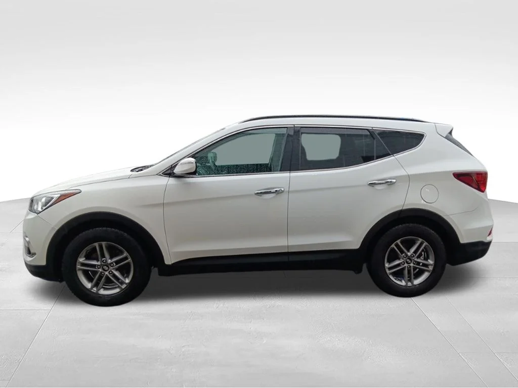 Used 2018 Pearl White Hyundai 2.4 Base image 3