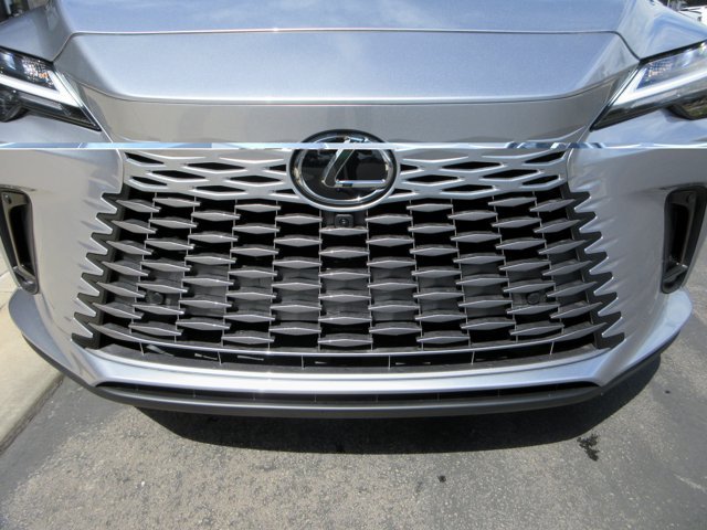 New 2026 Iridium Lexus PREMIUM image 22