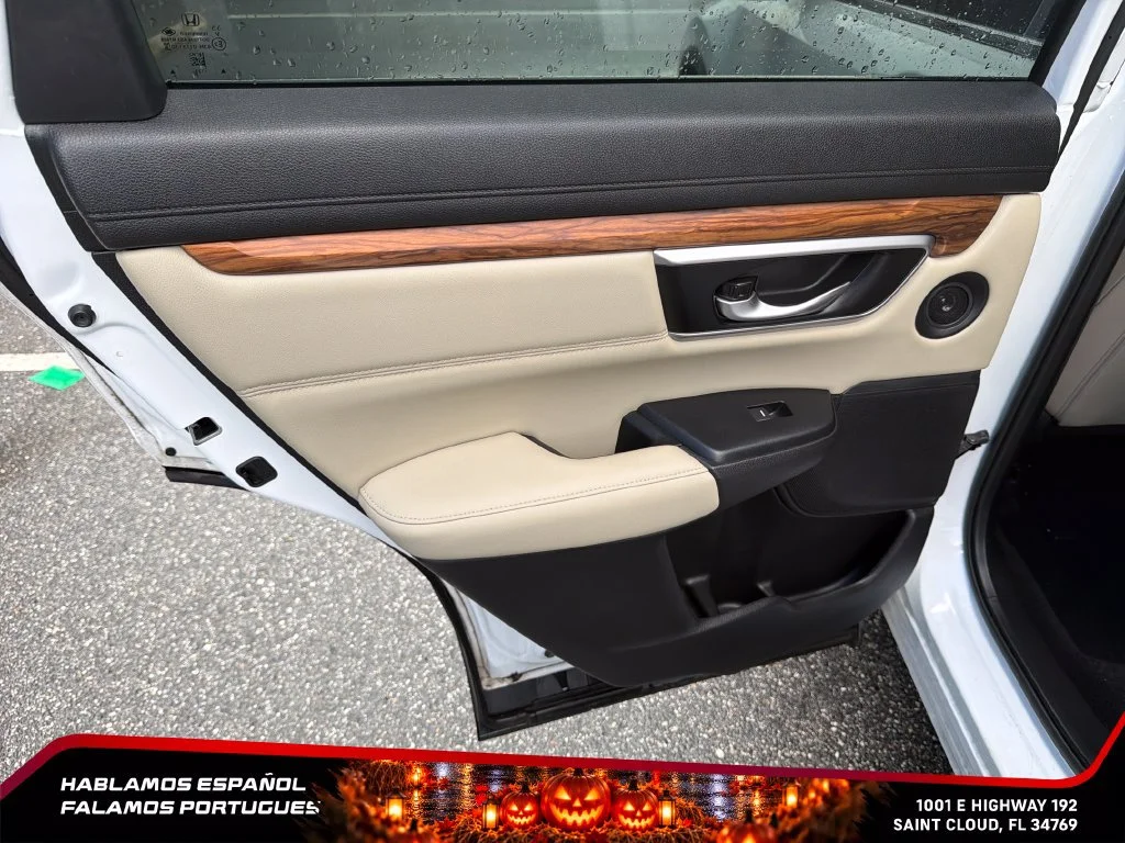 Used 2022 White Honda AWD Touring image 23