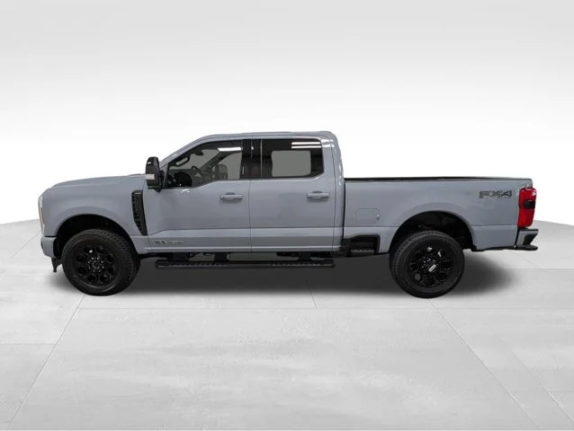 New 2026 Glacier Gray Metallic Tri-Coat Ford F-250® Lariat® image 39