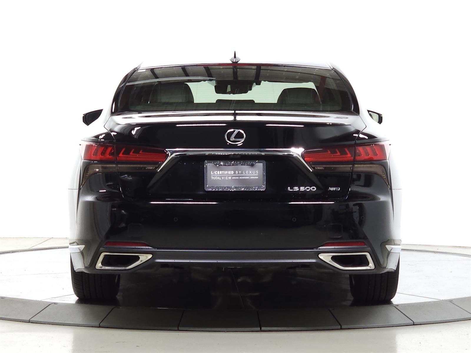Certified Used 2022 Obsidian 212 Lexus  image 7