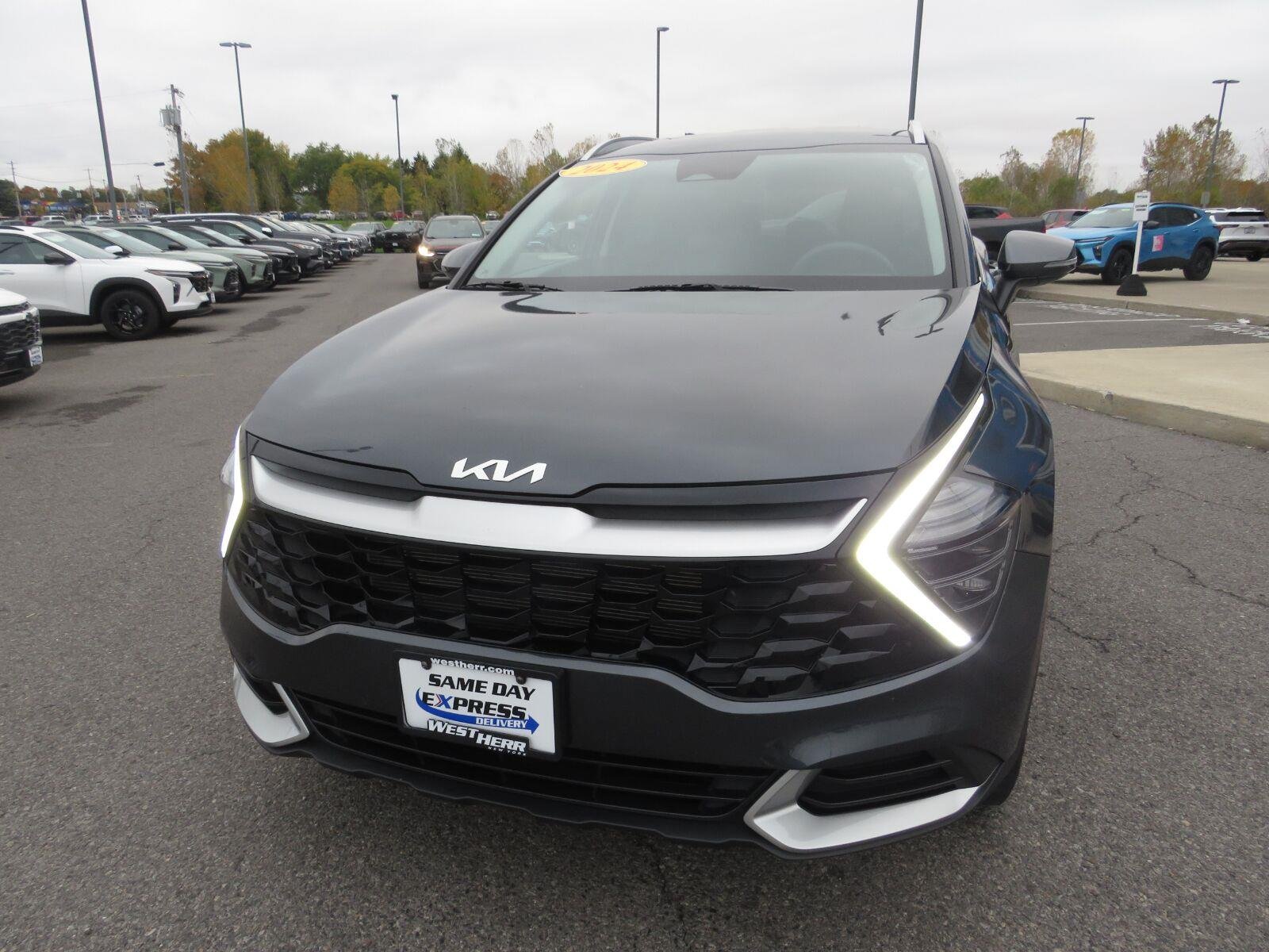 Used 2024 Gravity Gray Kia EX image 15