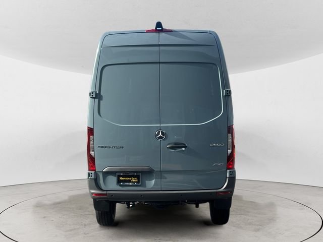 New 2026  Mercedes-Benz Cargo 144 WB image 4
