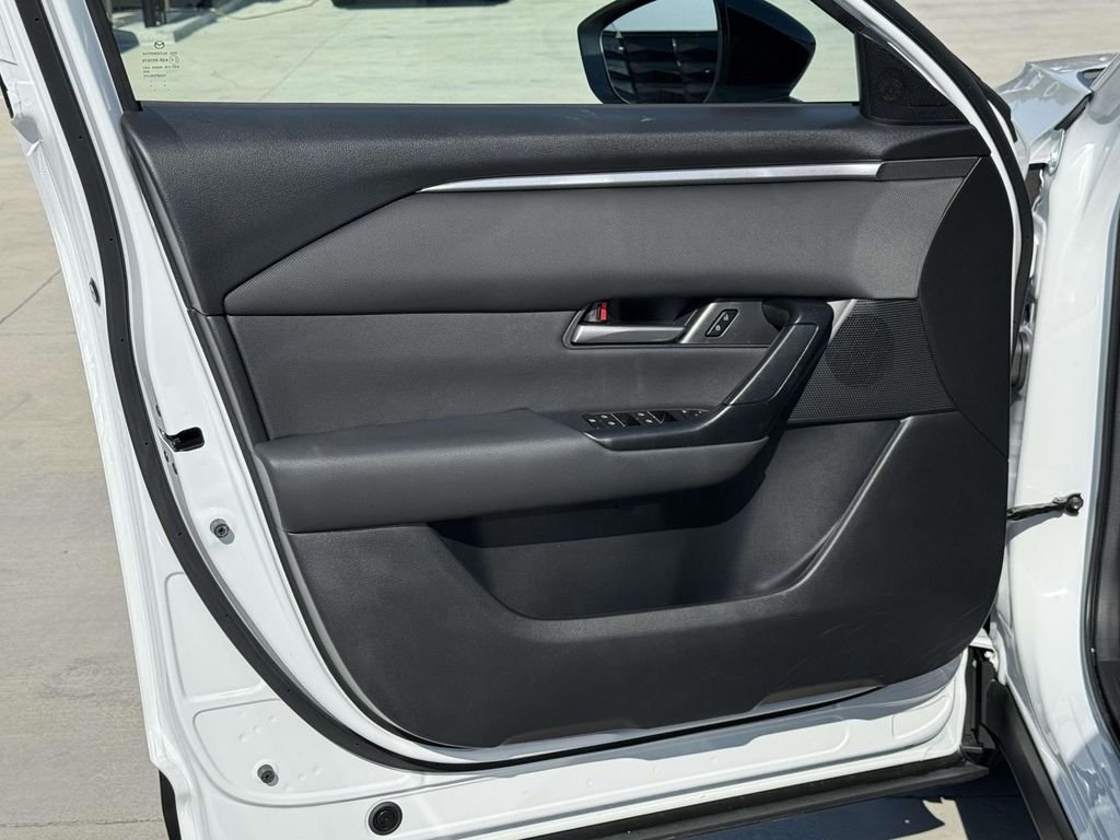 Used 2025 Beige Mazda 2.5 S Preferred Package image 28
