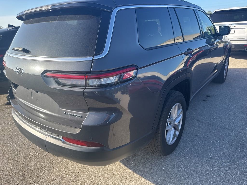 2023 Jeep Grand Cherokee L Laredo - Photo 2