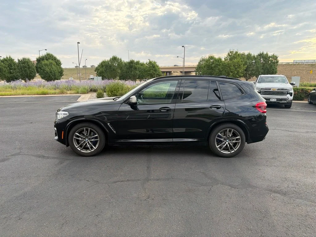 Used 2019 Black BMW M40i image 2