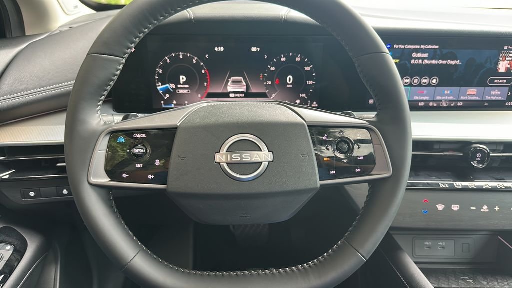 Used 2025 White Nissan SL image 15