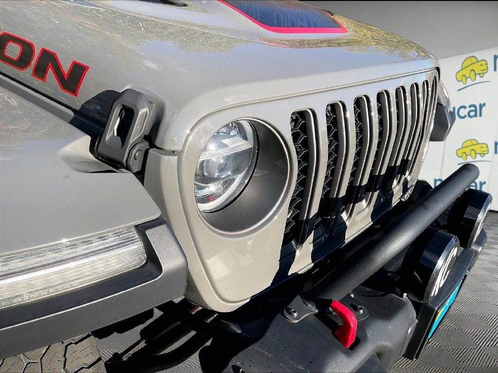 Used 2021 Gray Jeep Rubicon image 30