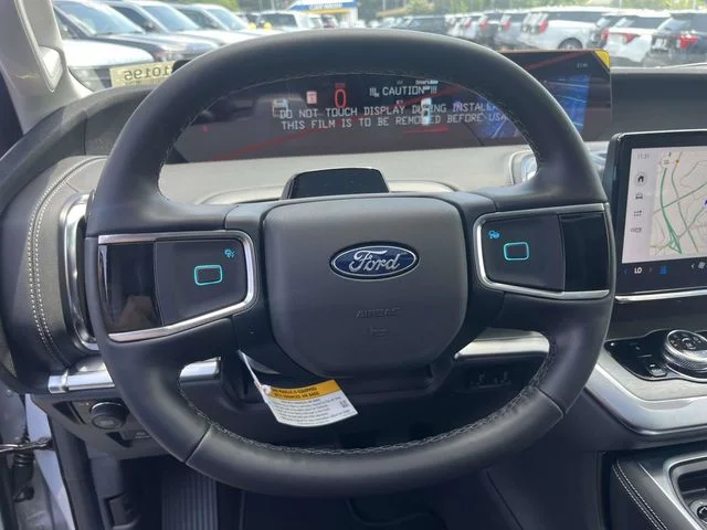 New 2026 Space Silver Metallic Ford Platinum image 15