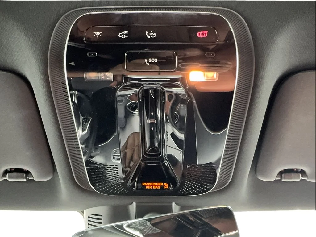 Used 2025 White Mercedes-Benz C 300 image 39