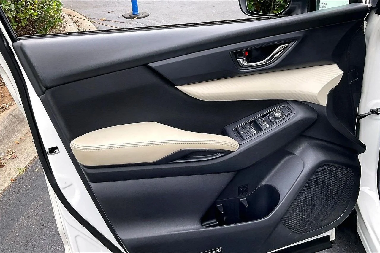 Certified Used 2020 White Subaru Premium image 27