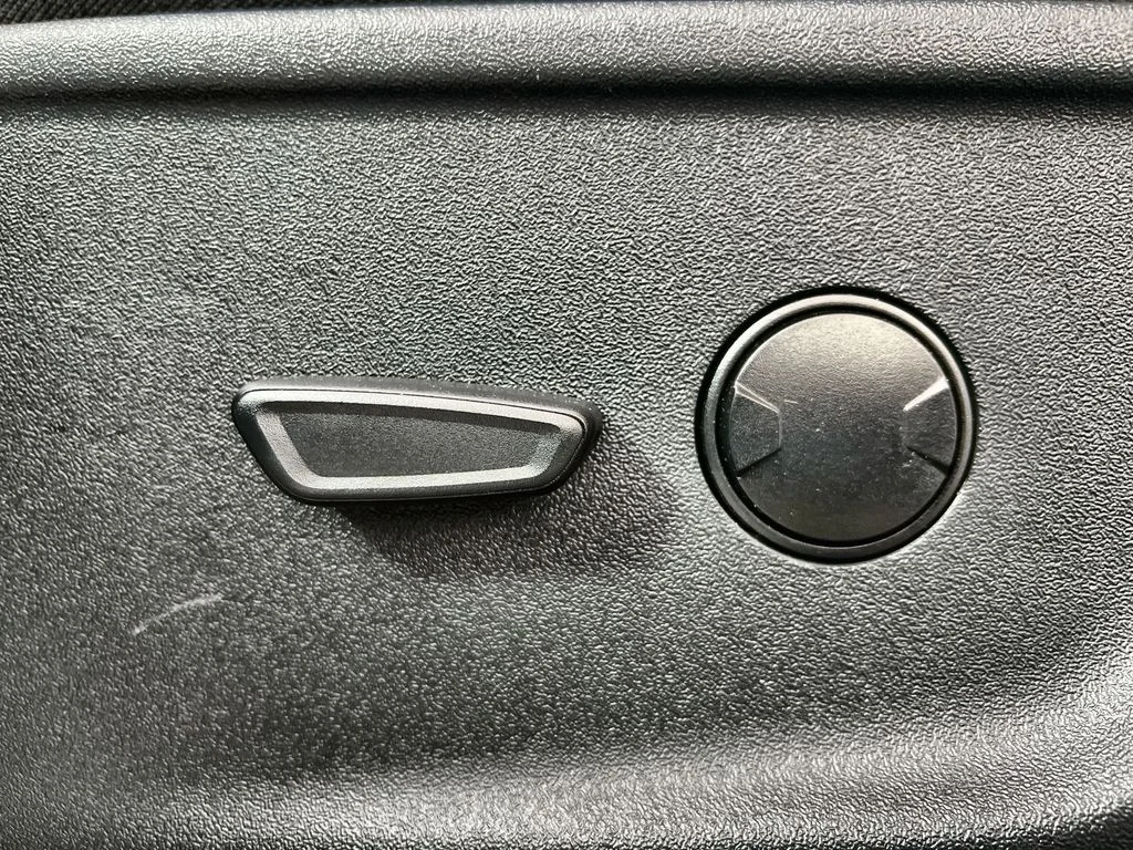Used 2025 White Ford XLT image 14
