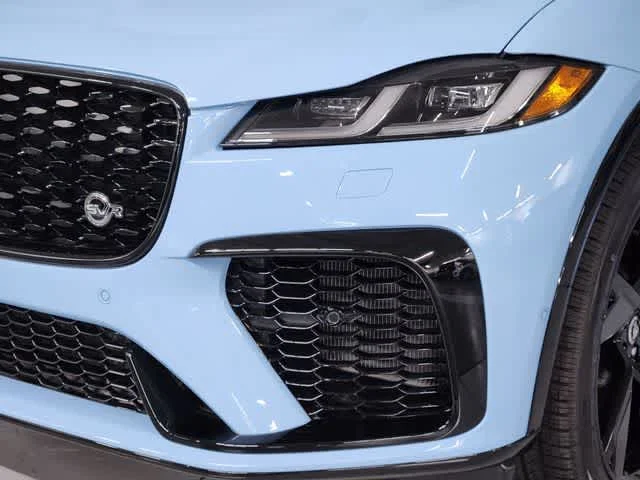 New 2026 Chalk Blue Jaguar SVR 575 Edition image 18