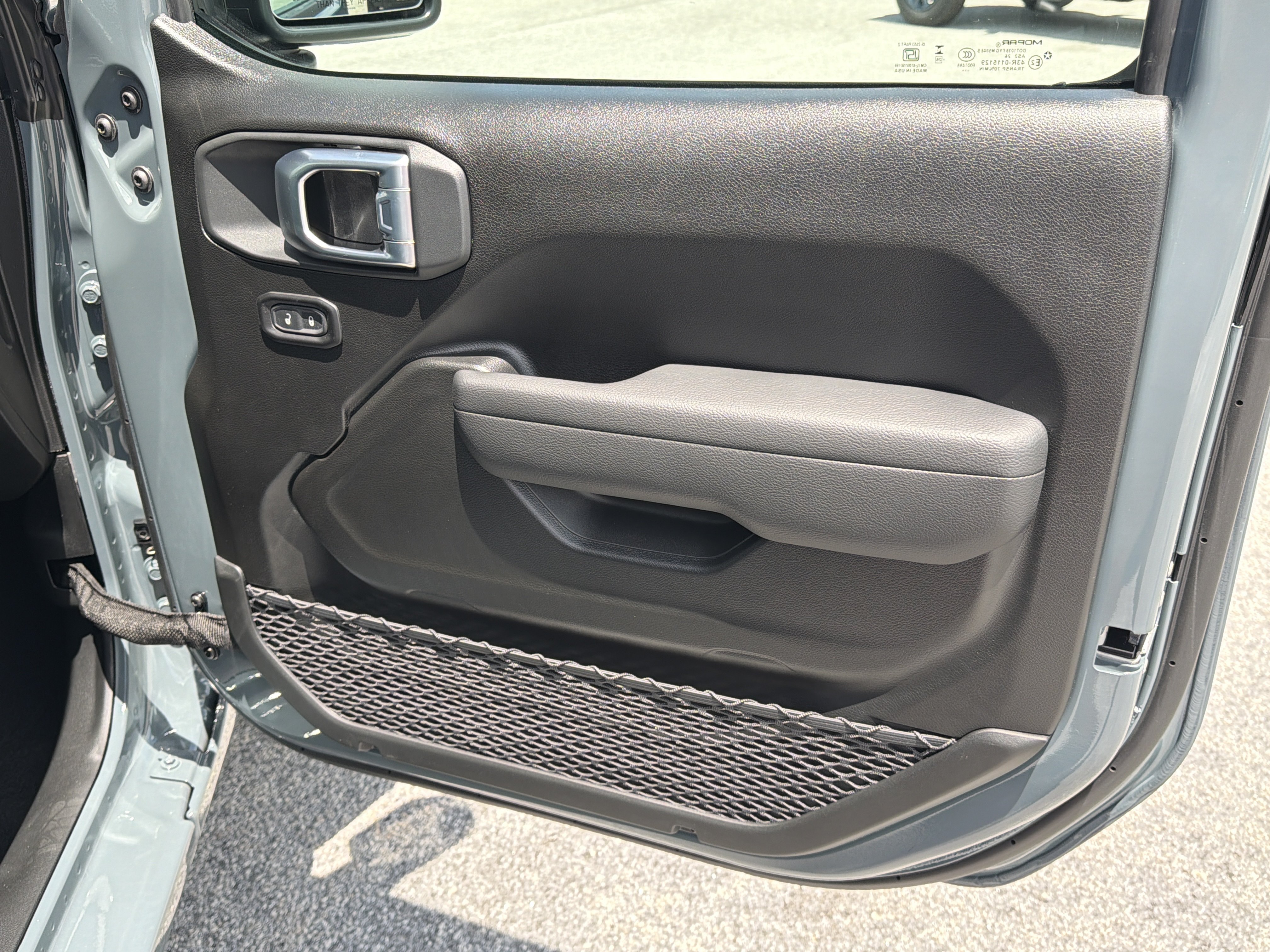 New 2026 Anvil Clearcoat Jeep Sport S image 15