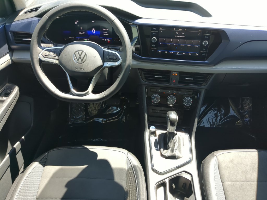 Certified Used 2023 Gray Volkswagen 1.5T SE image 14