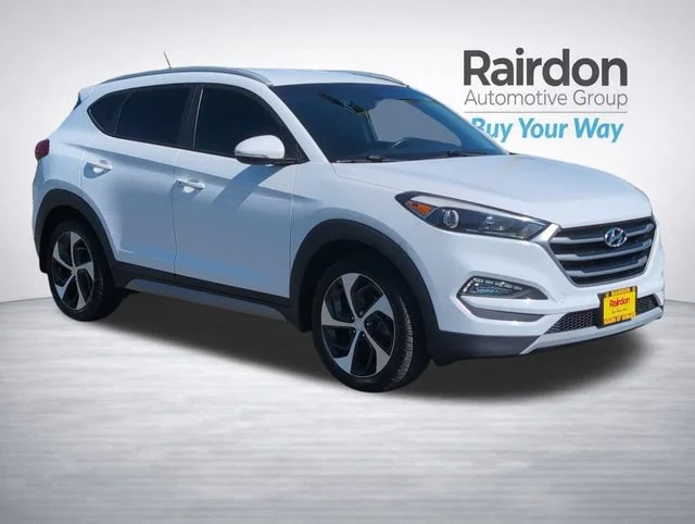 Used 2017 Dazzling White Hyundai Sport image 1