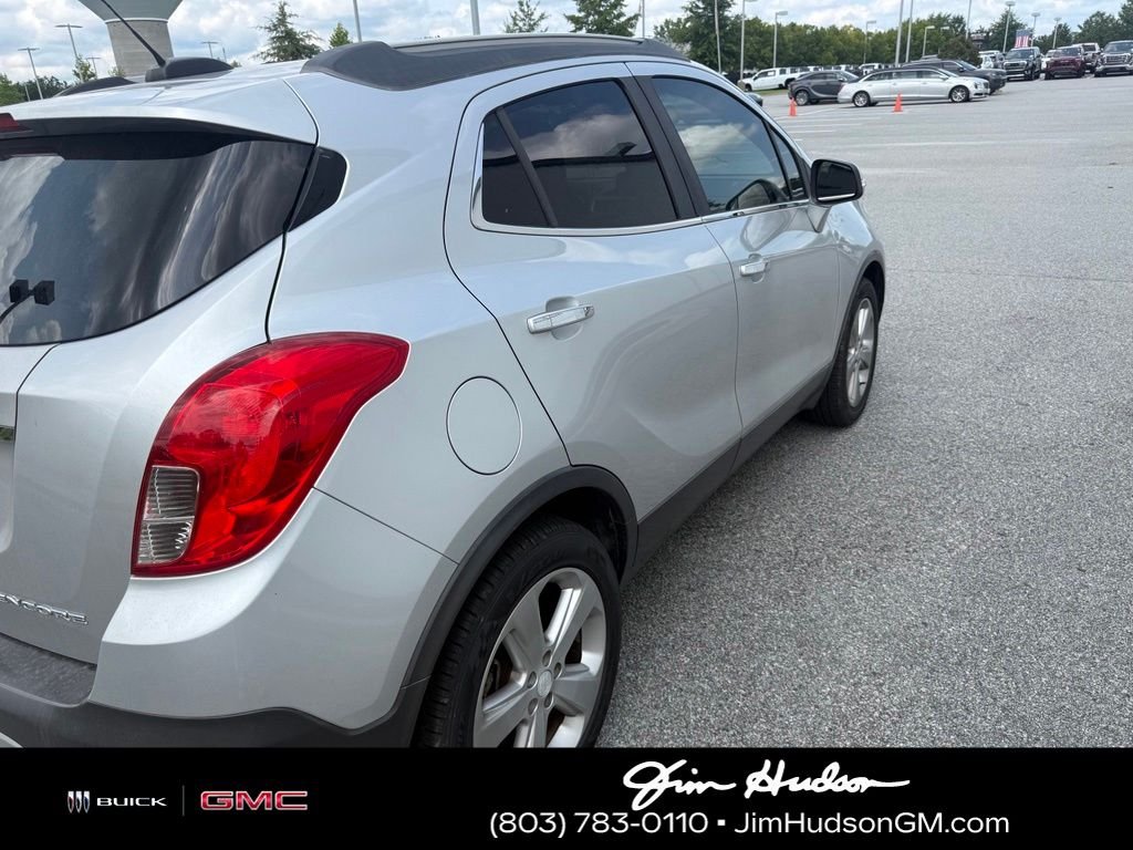 Used 2016 Silver Buick Convenience image 4