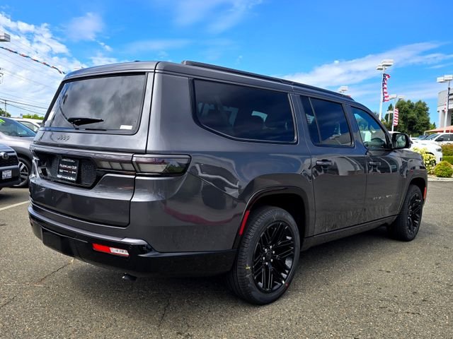 New 2026 Baltic Gray Metallic Clearcoat Jeep Limited Reserve image 4